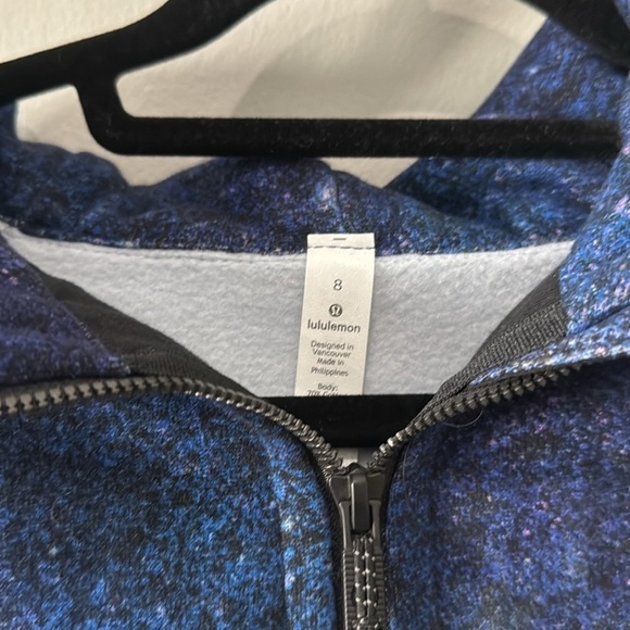 Like new Lululemon scuba sweater with blue and purple star Detail size 8 - Picture 2 of 3
